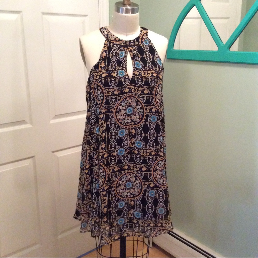 Lush Printed High Neck Dress w/ Keyhole Detail